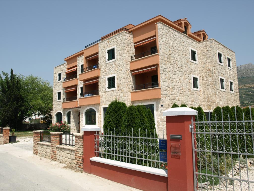 Apartment Vedran Podstrana Exterior photo