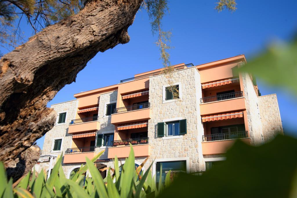 Apartment Vedran Podstrana Exterior photo